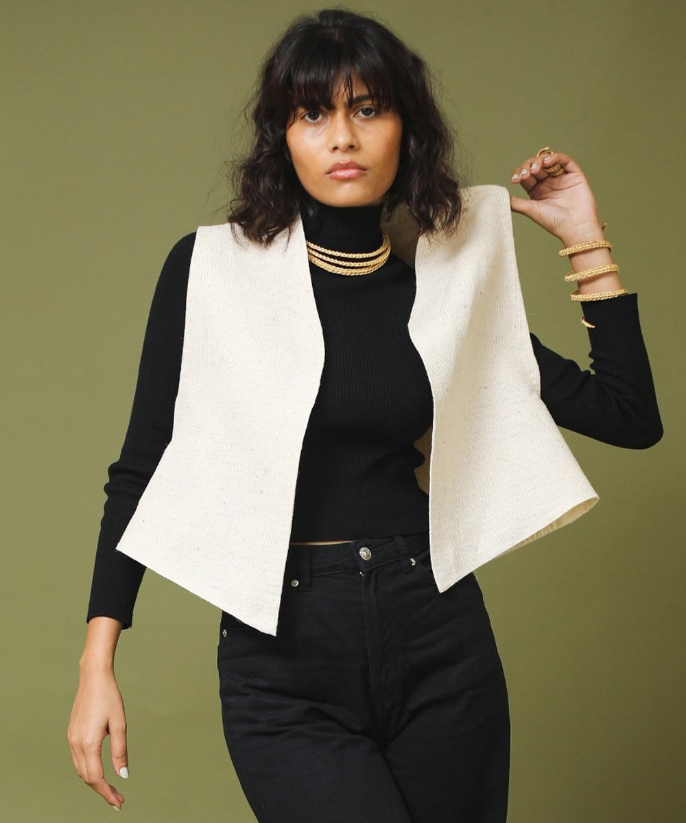 Offwhite handspun handwoven unisex woollen sleeveless jacket