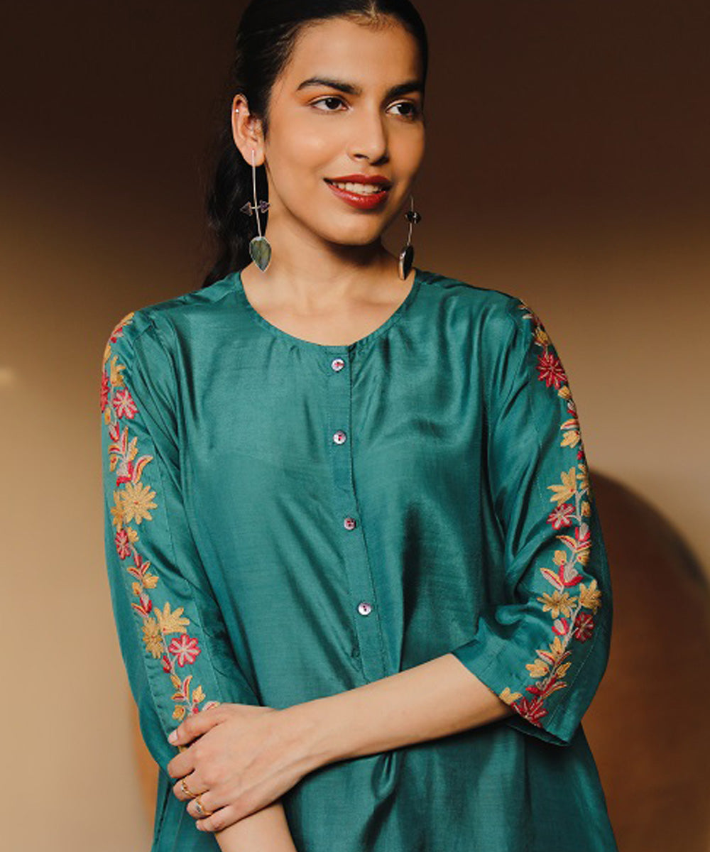 Rangsutra juhi teal green kurta with crewel embroidered sleeves