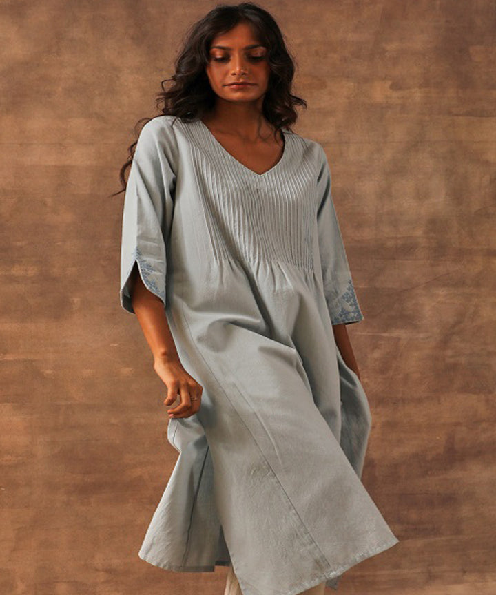 Rangsutra liana powder blue pintuck kurta
