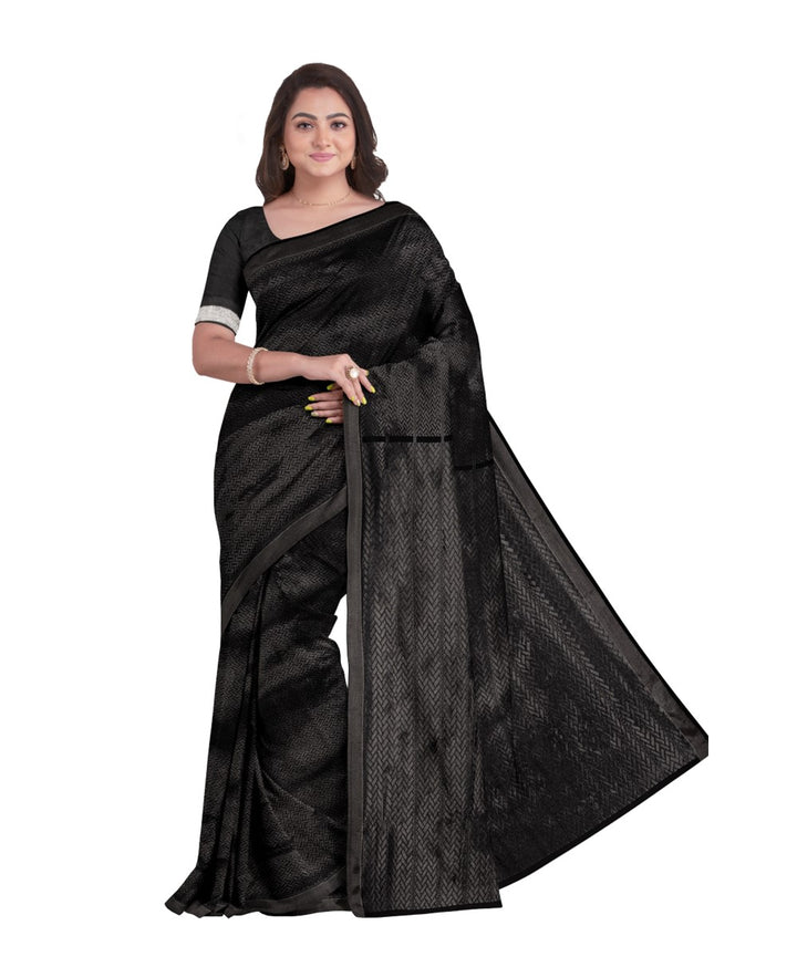 Black silk handloom garad saree