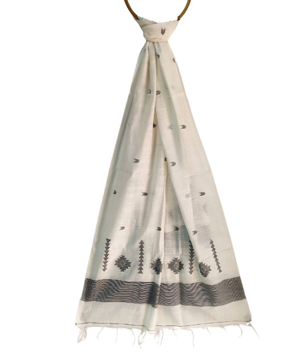 White jamdani handloom cotton stole