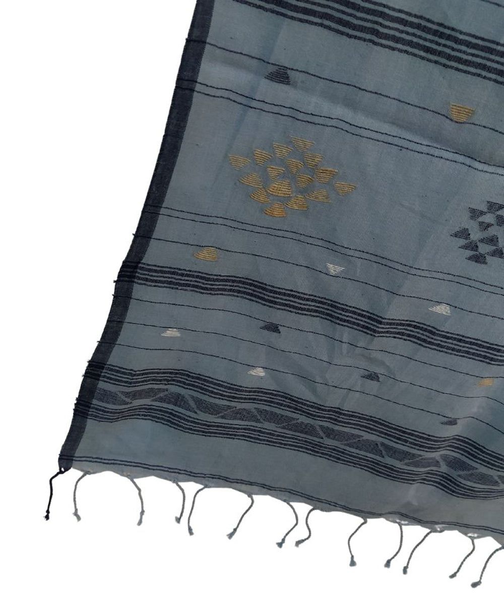 Pale grey handloom cotton jamdani stole