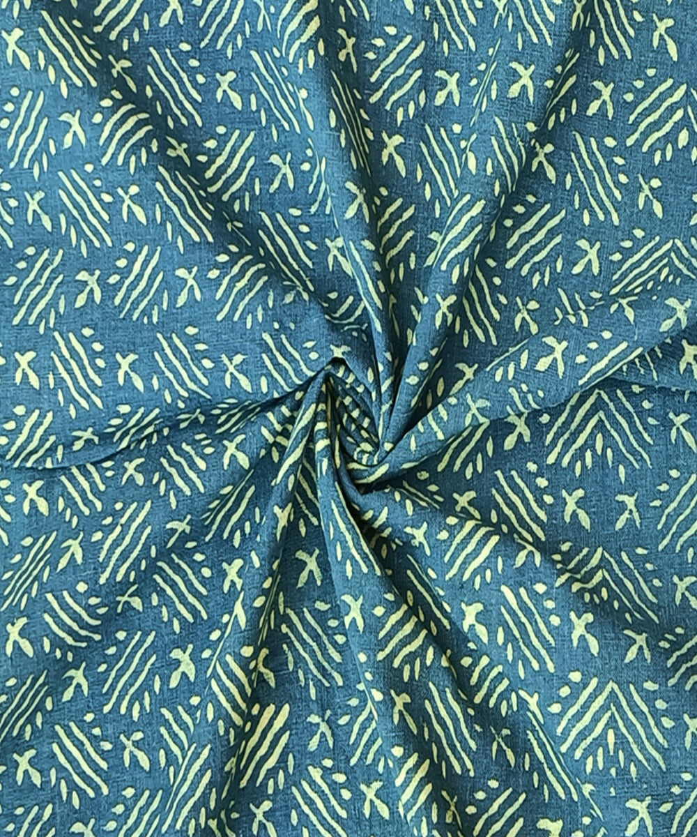 2.5m Green natural dye handspun hand woven cotton dabu kurta fabric