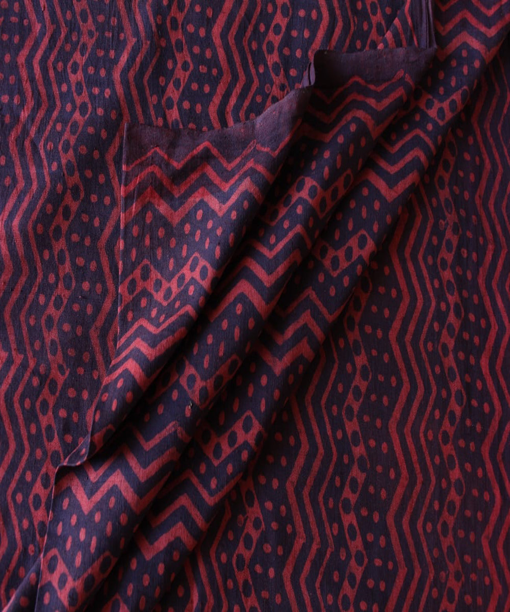 2.5m Purple red handspun handwoven cotton dabu print kurta material
