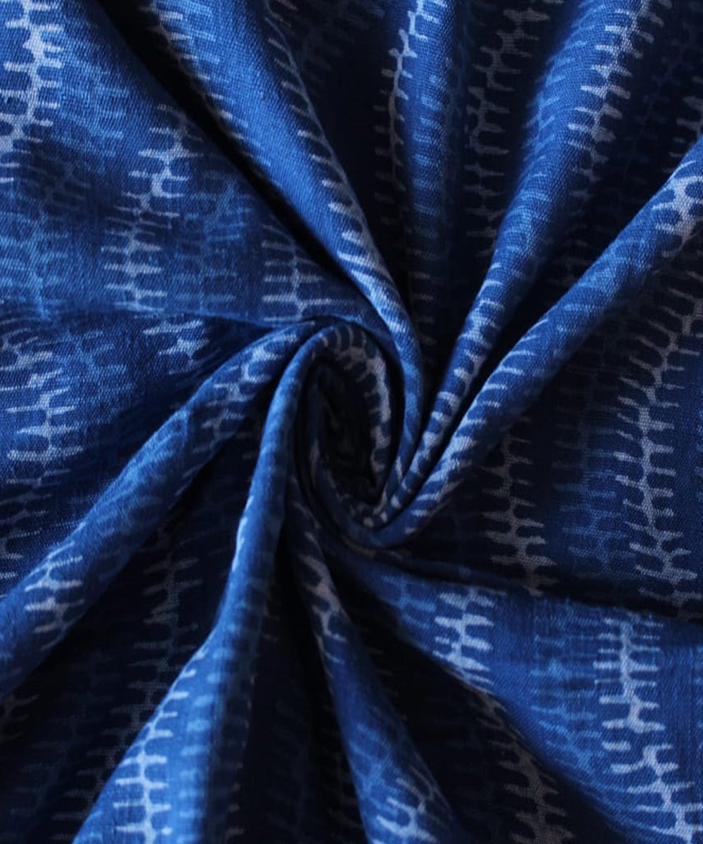 2.5m Blue white hand spun handwoven cotton dabu kurta material