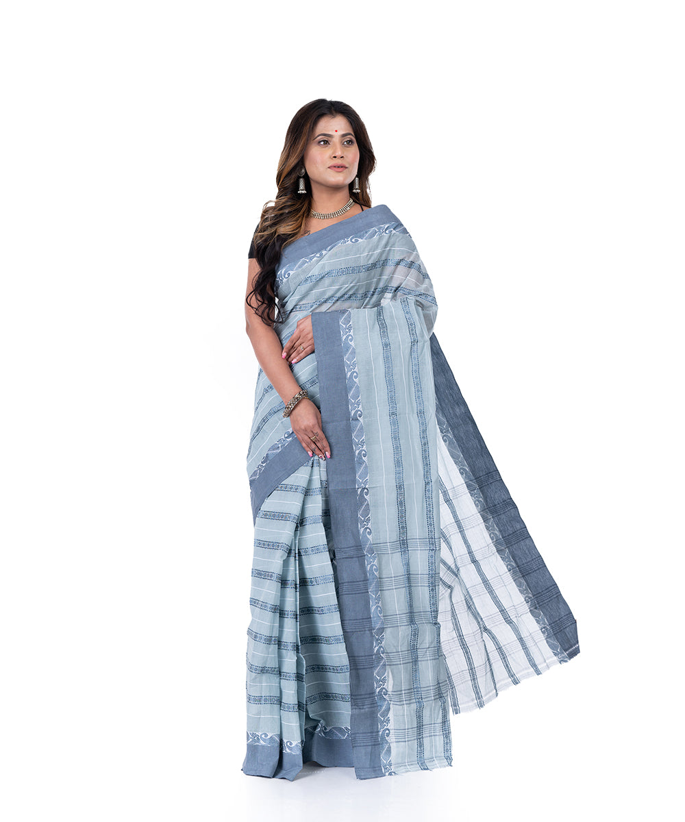 Grey handwoven shantipuri cotton saree