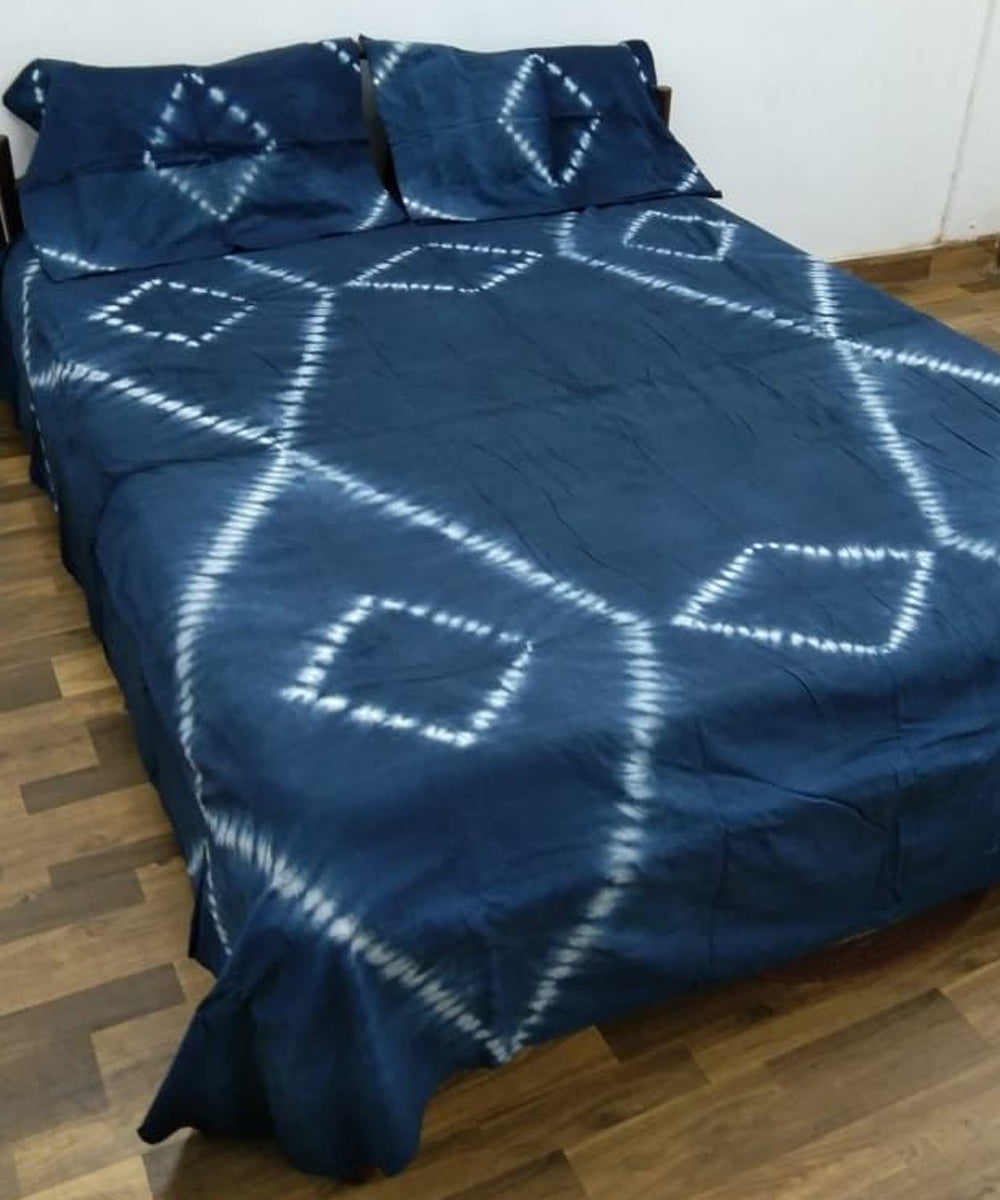 Blue hand crafted tie dye cotton double bedsheet
