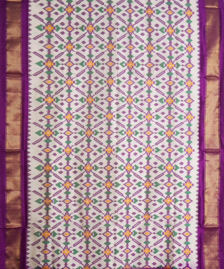 White purple silk handwoven pochampally ikat saree