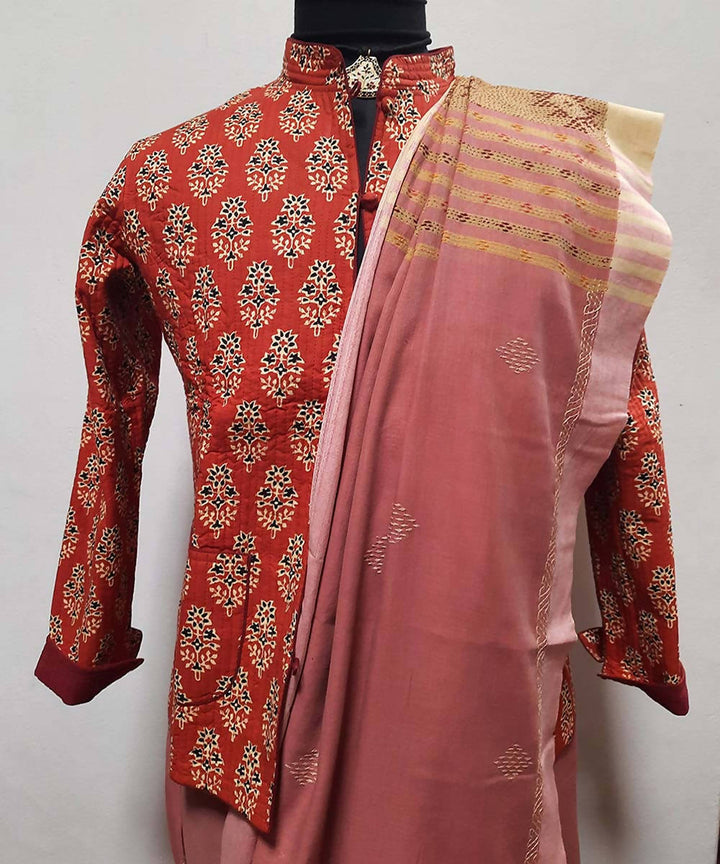 Red block print reversible jacket with cotton quilting