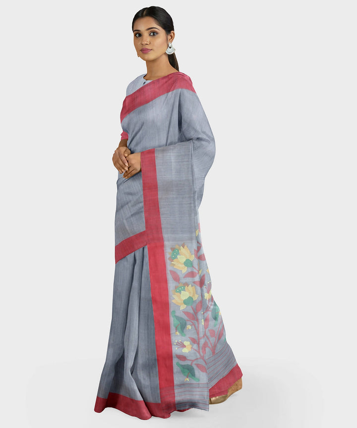 Biswa bangla grey handwoven matka silk jamdani saree