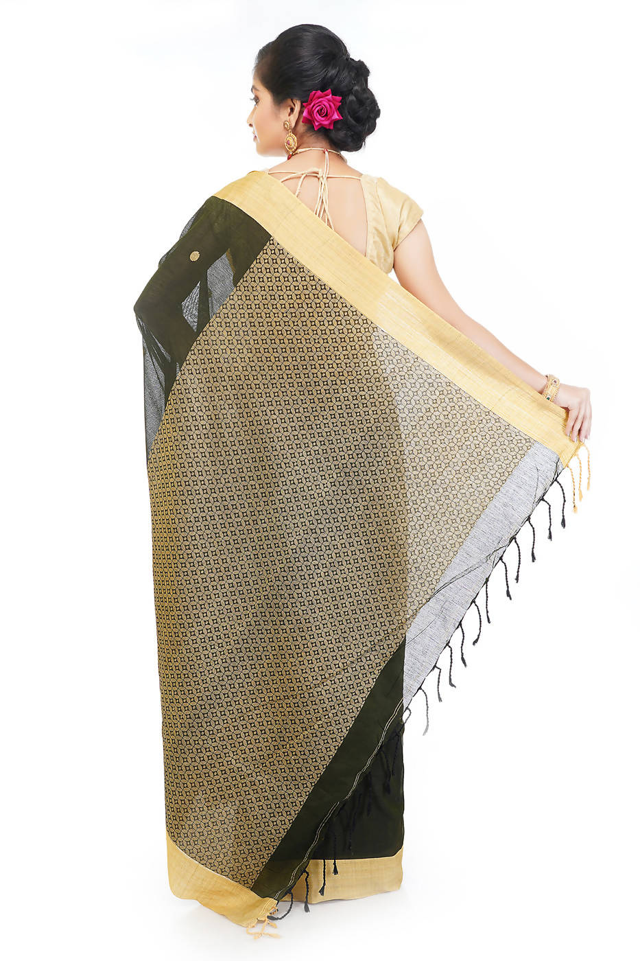 Handloom bengal black and beige cotton saree