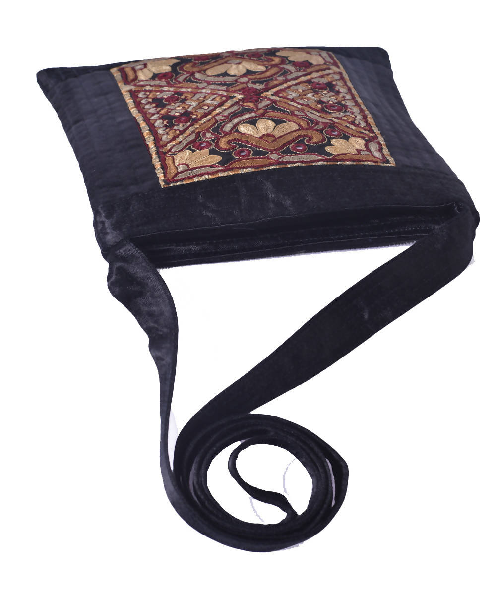 Black hand embroidery mashroo cross body sling bag